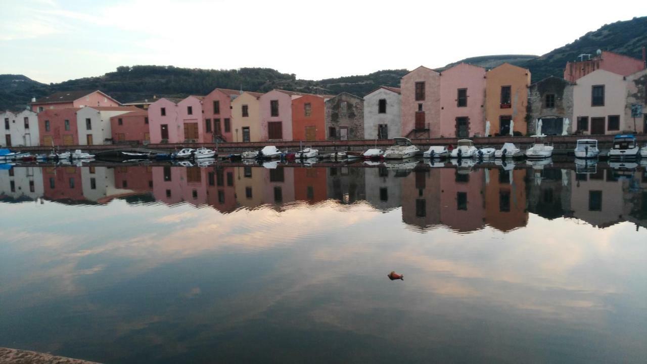 Agriturismo Su'E Lentu بوسا المظهر الخارجي الصورة